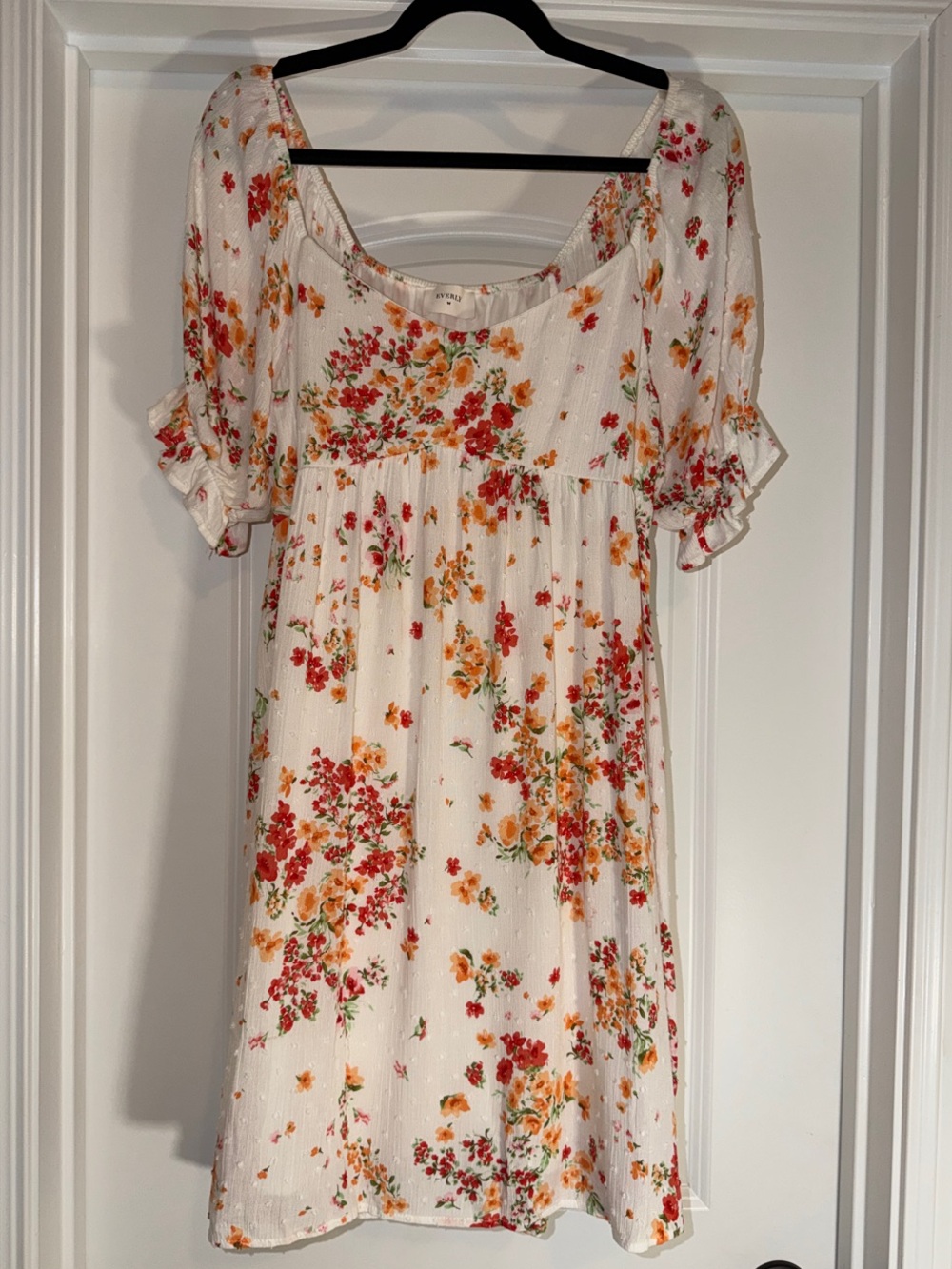Everly White Floral Short-Sleeve Summer Dress